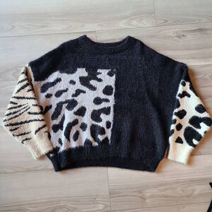 Elan Women's Heavyweight Animal Print Sweater Black Oversized sz S